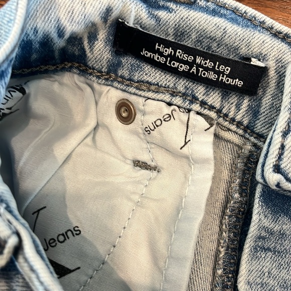 BNWOT Calvin Klein High Rise Wide Leg Size 4/27 - Picture 4 of 13